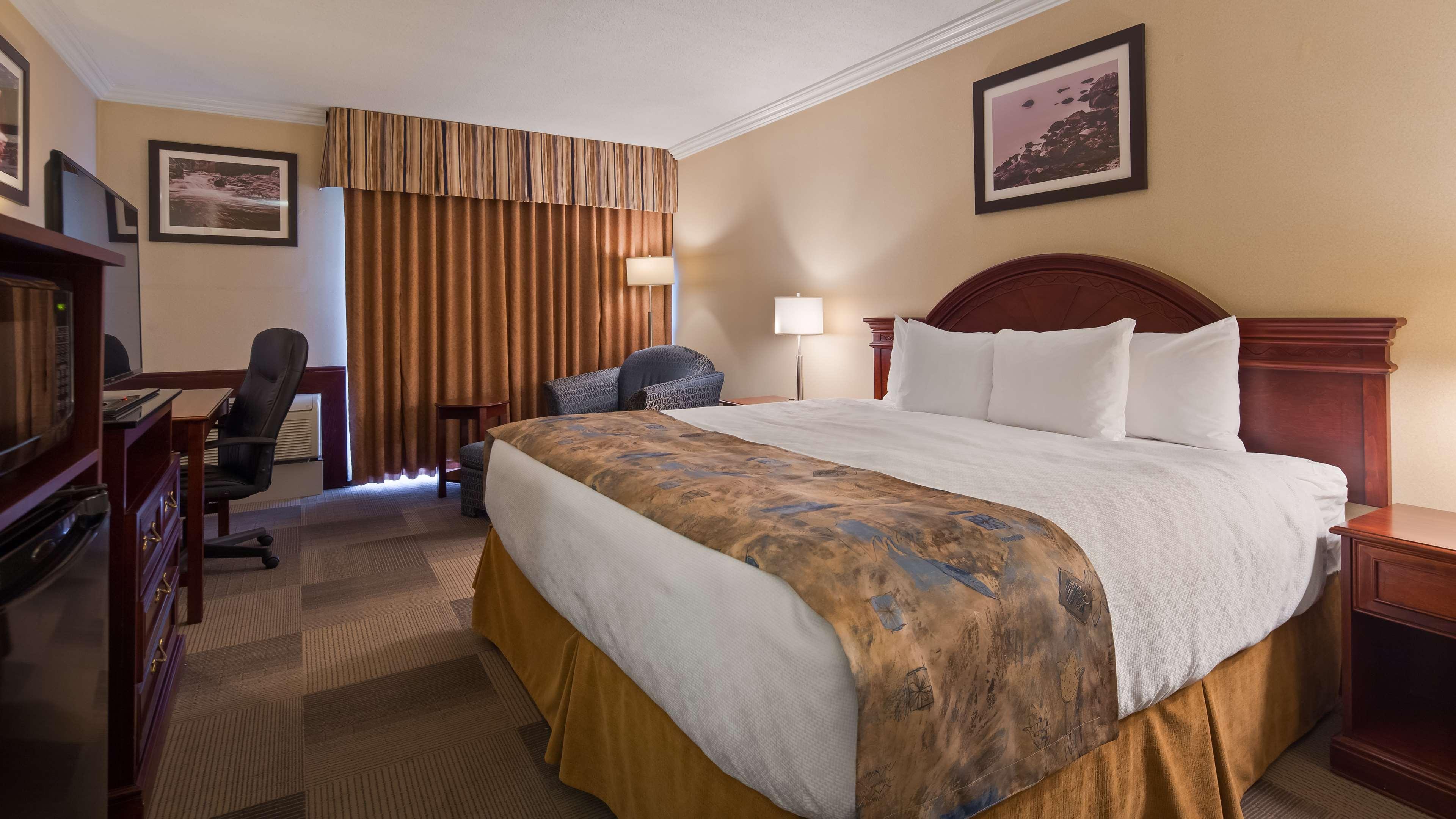 Best Western St Catharines Hotel & Conference Centre Saint Catharines Exterior photo