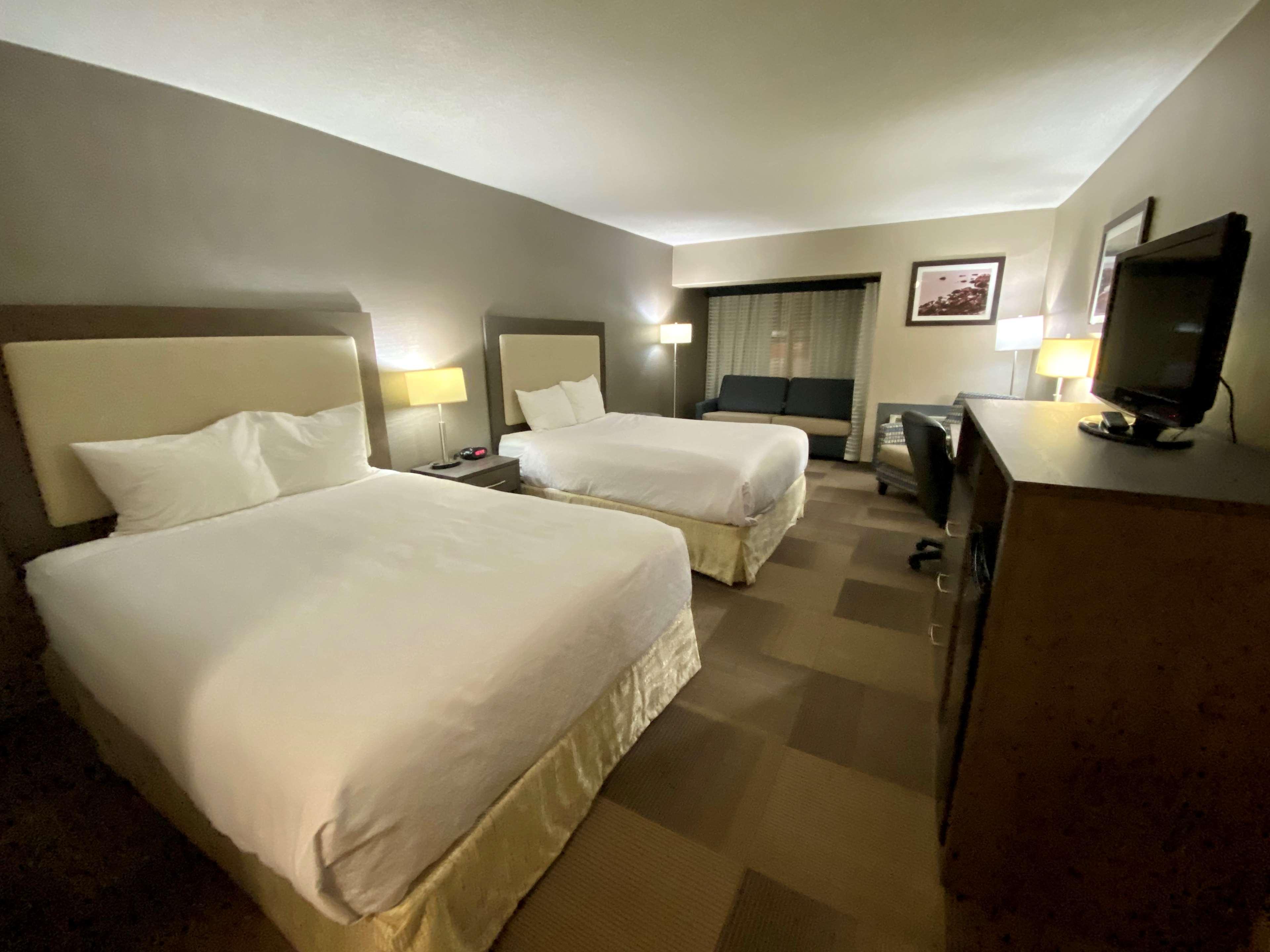 Best Western St Catharines Hotel & Conference Centre Saint Catharines Exterior photo