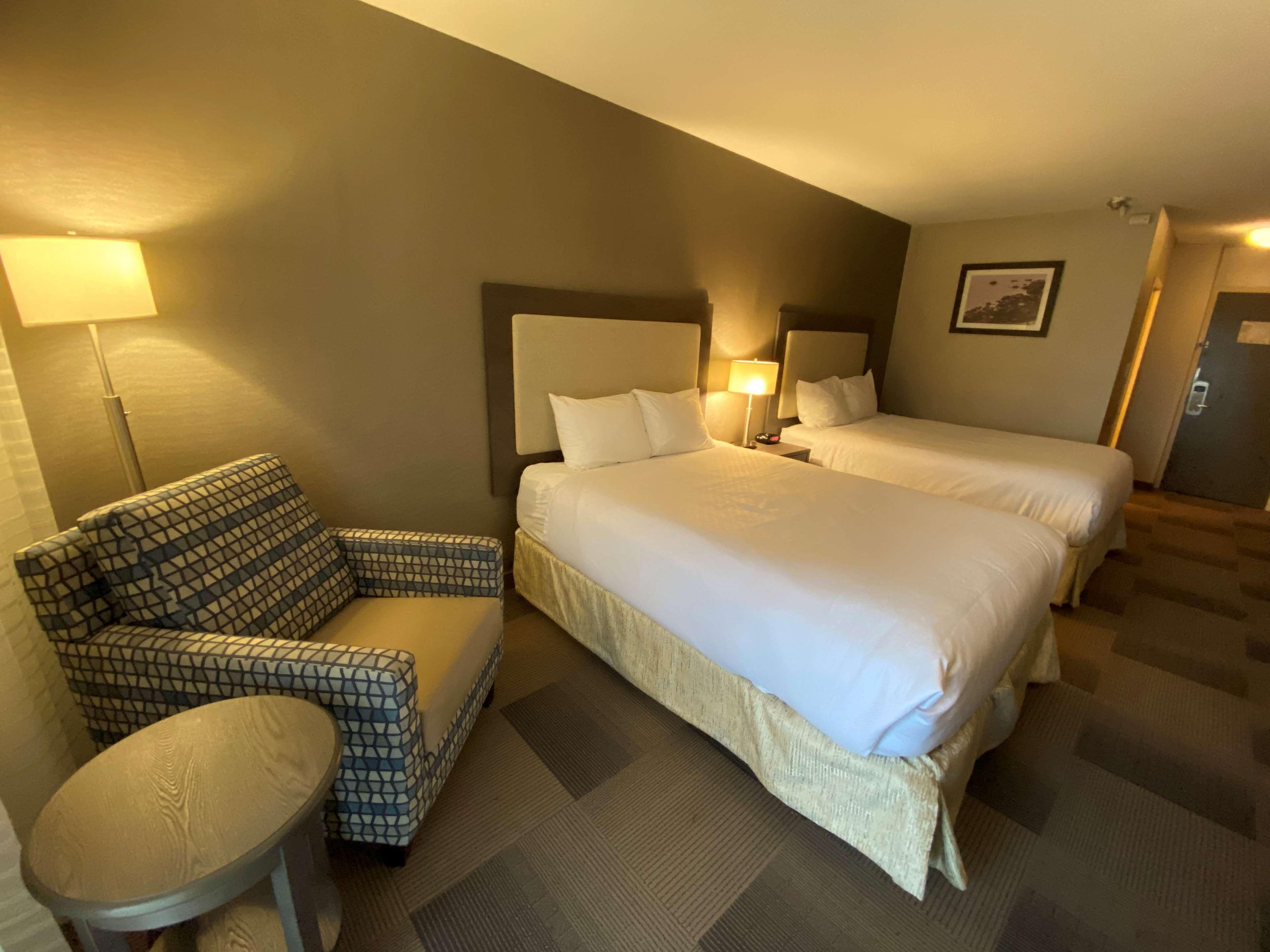Best Western St Catharines Hotel & Conference Centre Saint Catharines Exterior photo