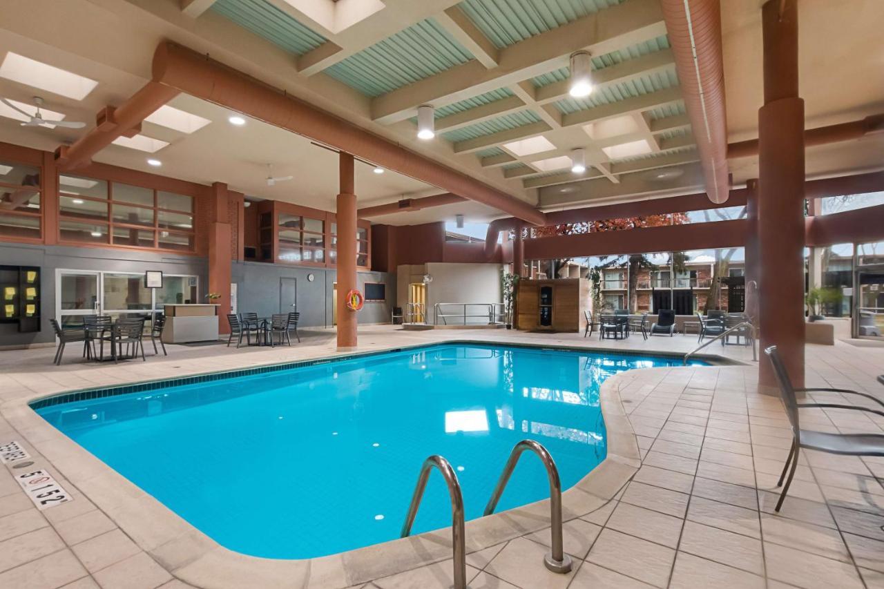 Best Western St Catharines Hotel & Conference Centre Saint Catharines Exterior photo